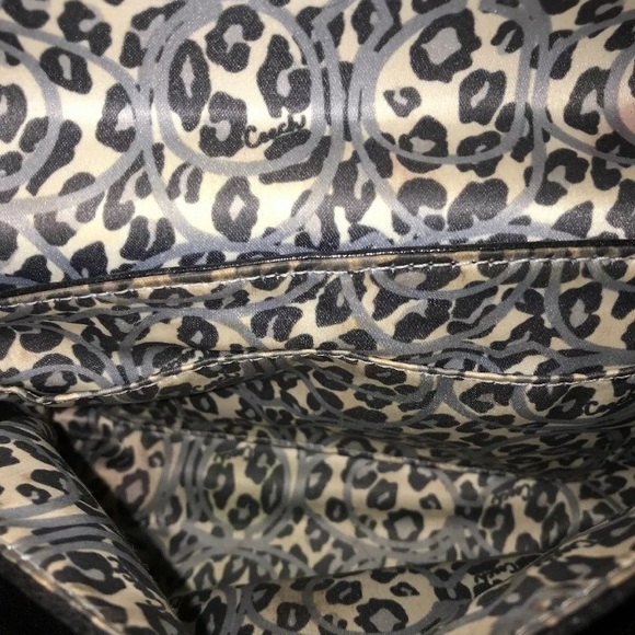 Coach Poppy Small Patent Leather Handbag - Picture 6 of 7